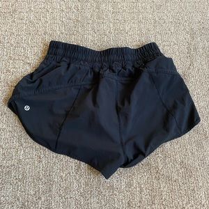 Lululemon tracker short